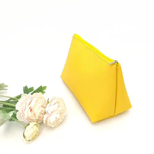 2026 Latest Plain Cosmetic Pouch Student Convenient Storage Mens Toiletry Bag Leather